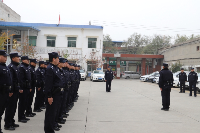 市公安局警训处来华州督导检查警务实战工作