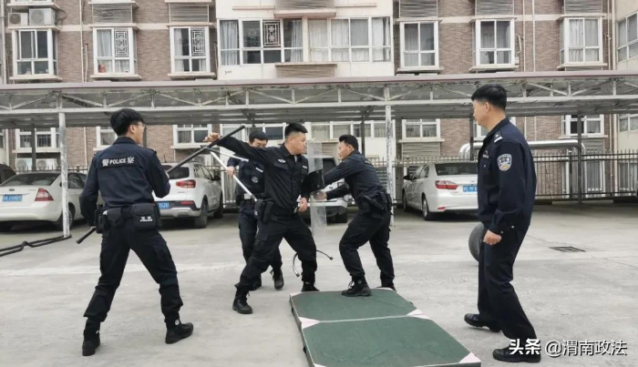 华州区法院司法警察参加全市司法警察实战化训练骨干培训活动（图）